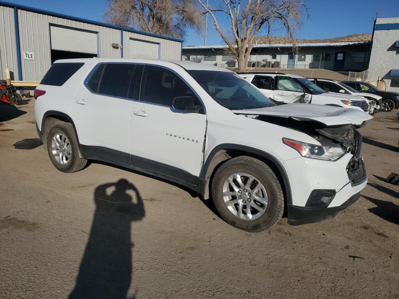 2018 Chevrolet Traverse VIN 1GNERFKW5JJ255049 Copart auction photo, front end damage thumbnail 4