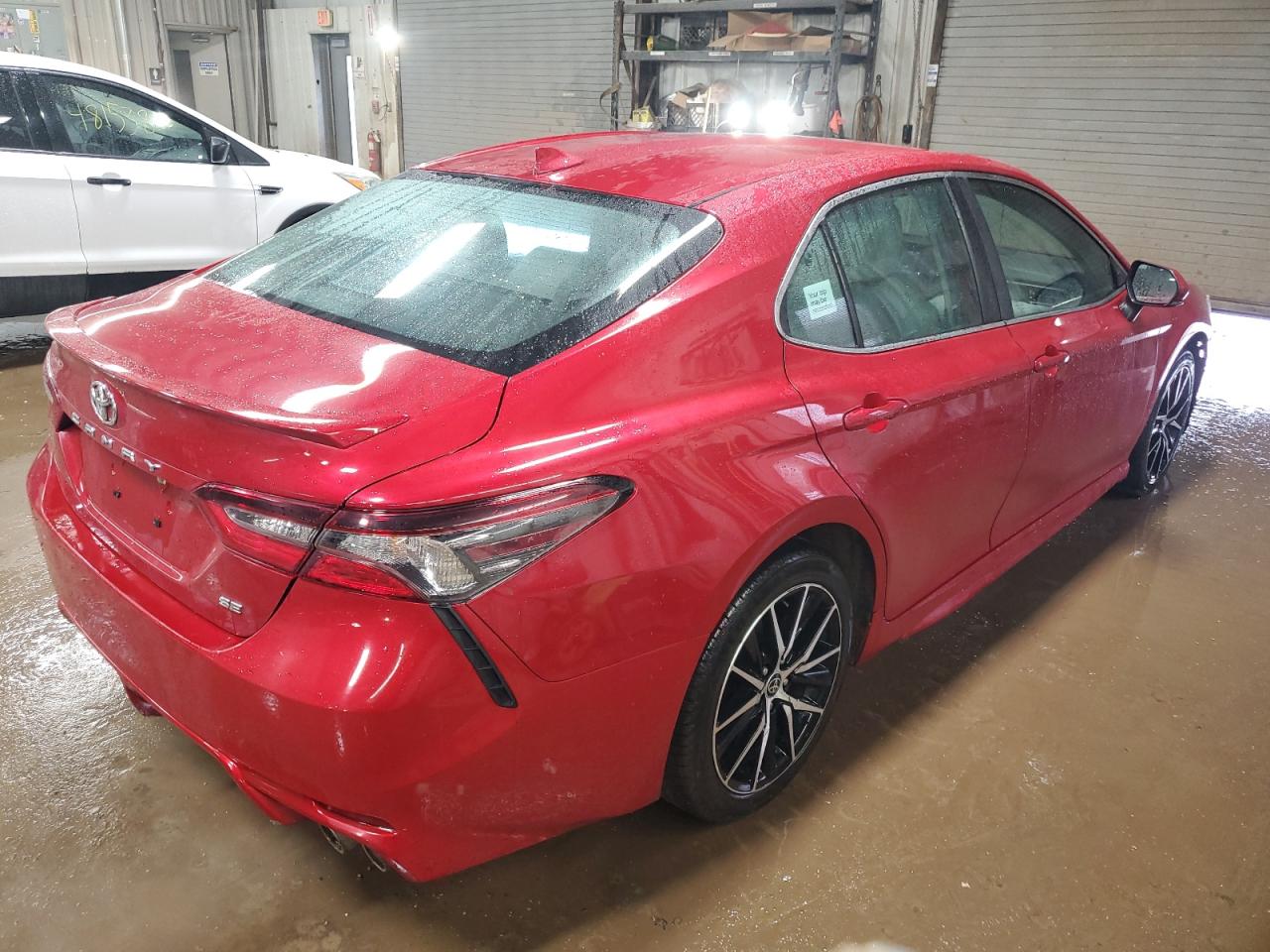2022 Toyota Camry VIN 4T1G11AK1NU034722 Copart auction photo, front end damage thumbnail 3