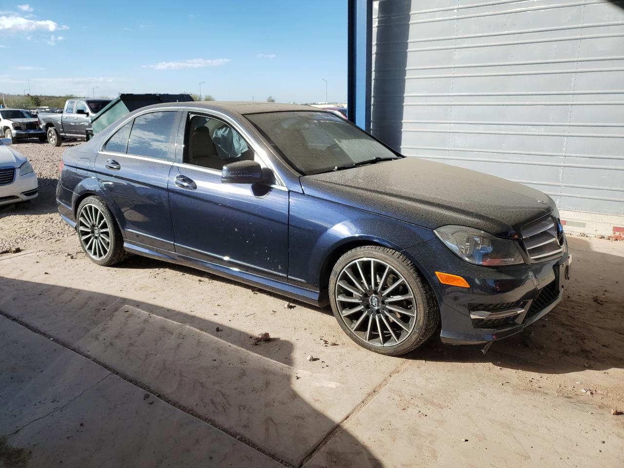2013 Mercedes-Benz C-klasse VIN WDDGF4HB3DR293877 Copart auction photo, side damage thumbnail 4