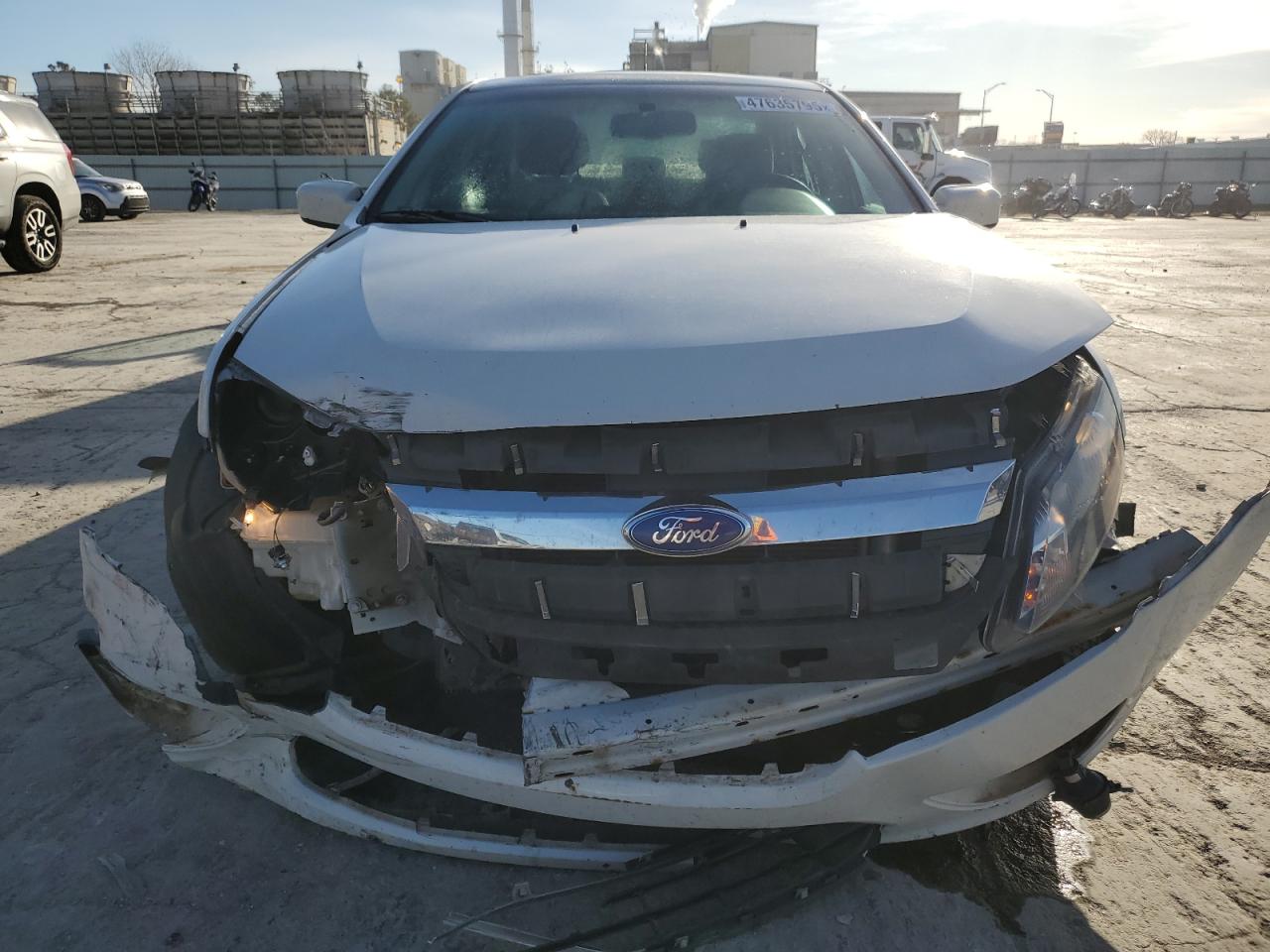 2011 Ford Fusion VIN 3FAHP0HA0BR255090 Copart auction photo, front end damage thumbnail 5