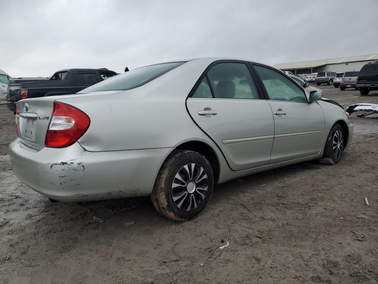 2003 Toyota Camry VIN 4T1BE32K53U759102 Copart auction photo, front end / undercarriage damage thumbnail 3