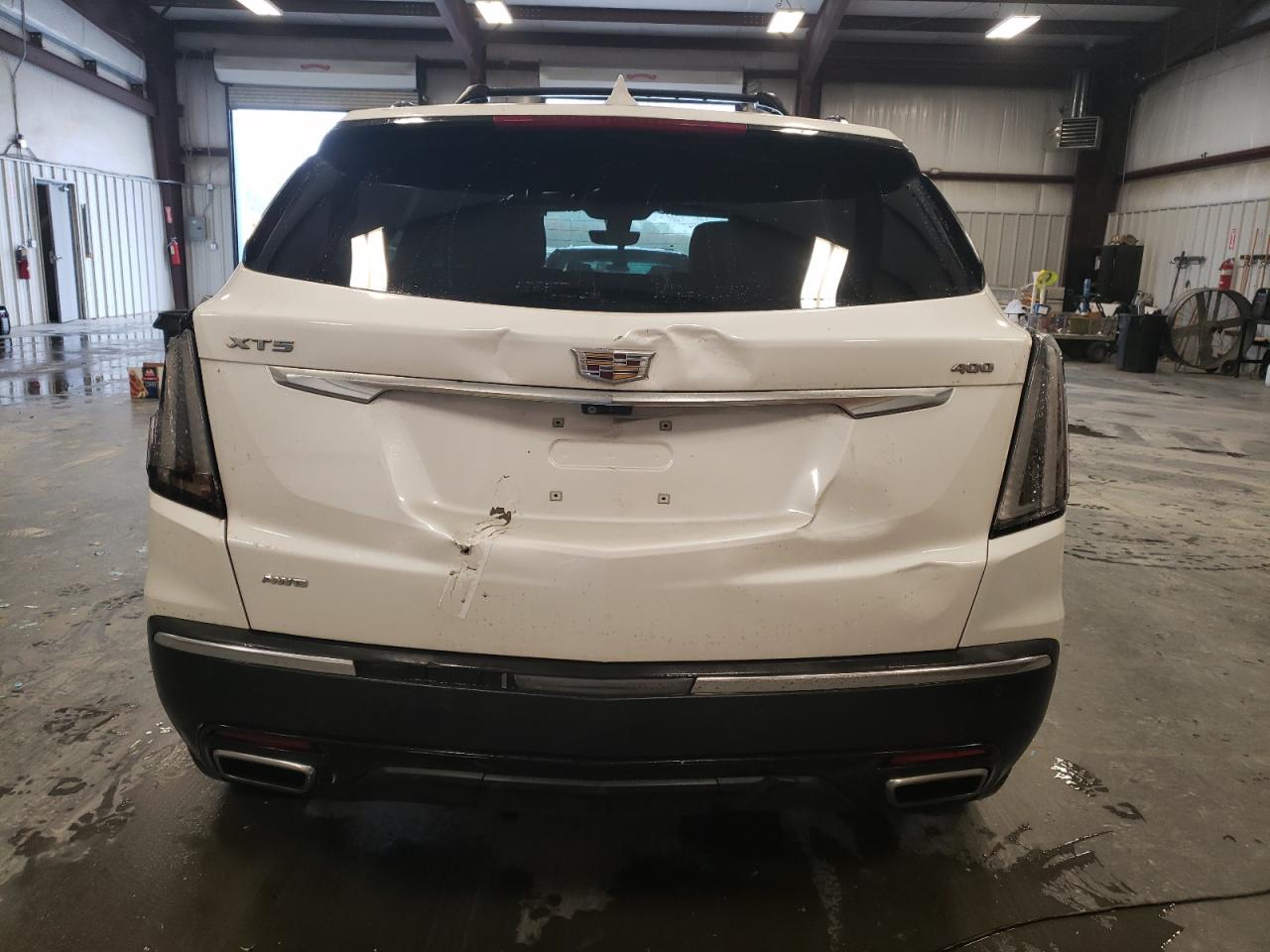 2020 Cadillac XT5 VIN 1GYKNGRS5LZ213771 Copart auction photo, all over damage thumbnail 6