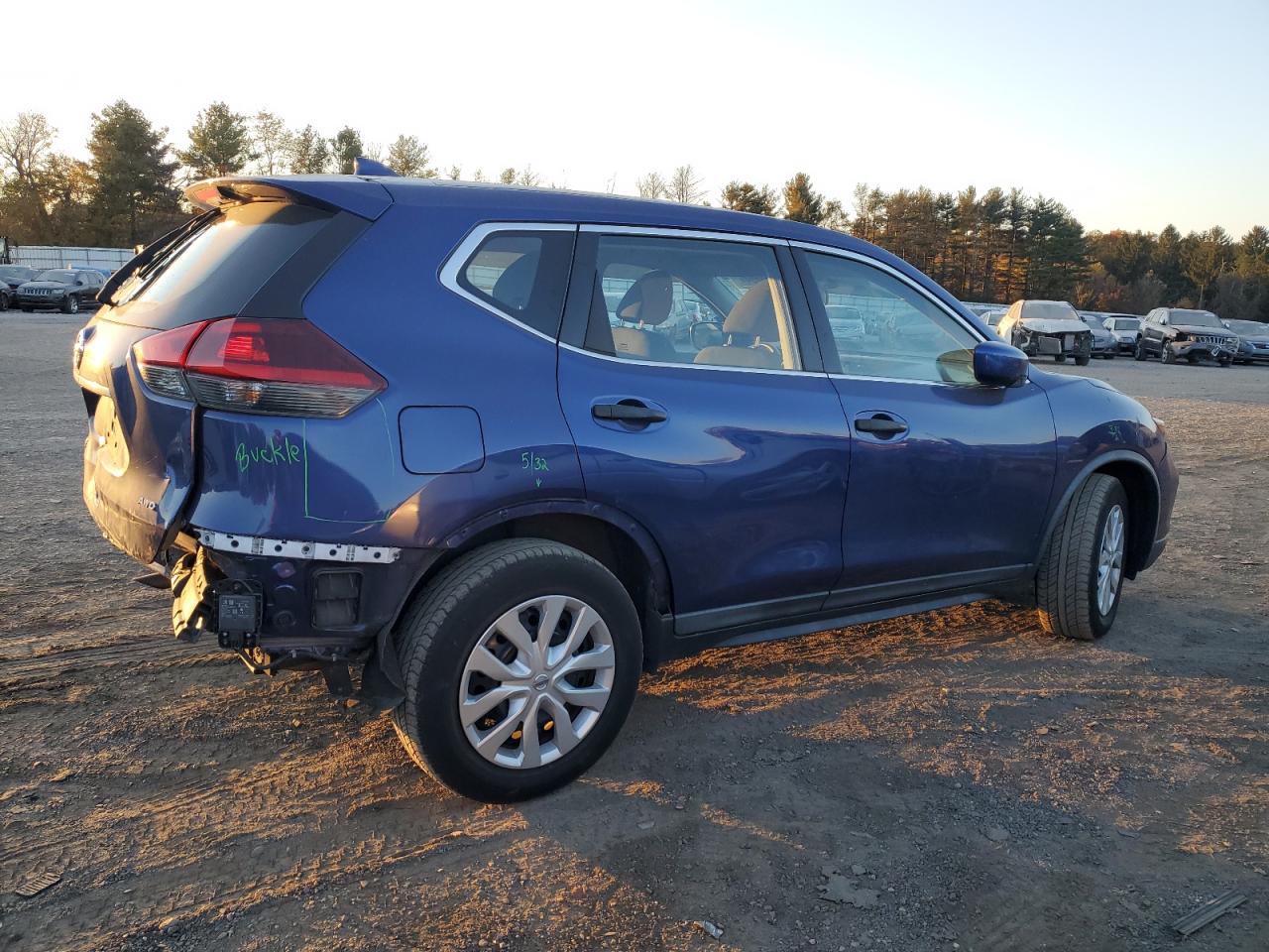 2018 Nissan Rogue VIN KNMAT2MV1JP537787 Copart auction photo, rear end / minor dent/scratches damage thumbnail 3