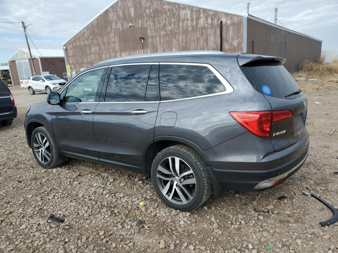 2017 Honda Pilot VIN 5FNYF6H04HB098245 Copart auction photo, front end / side damage thumbnail 2