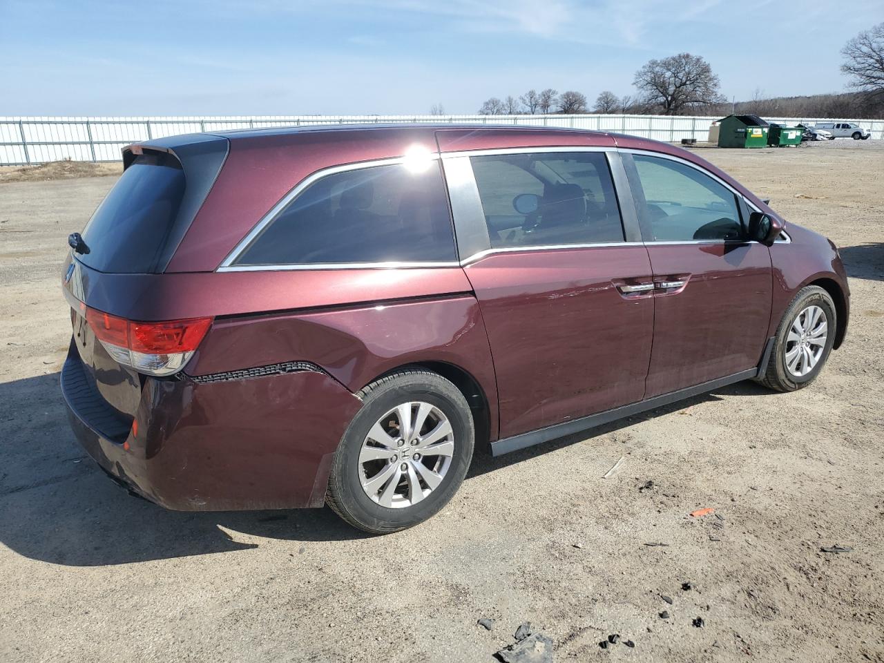 2015 Honda Odyssey VIN 5FNRL5H47FB051377 Copart auction photo, rear end damage thumbnail 3