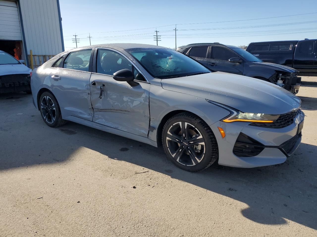 2022 KIA K5 VIN 5XXG64J26NG133758 Copart auction photo, side / front end damage thumbnail 4
