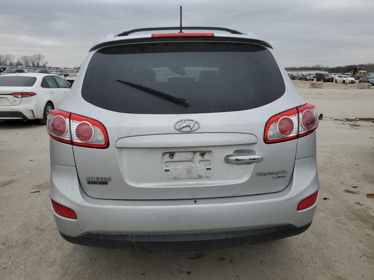 2011 Hyundai Santa Fe VIN 5XYZK3AB7BG048871 Copart auction photo, front end damage thumbnail 6