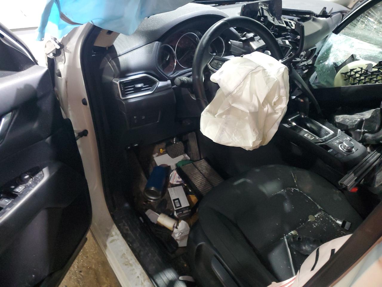 2019 Mazda CX-5 VIN JM3KFBBM1K0686398 Copart auction photo, all over / front end damage thumbnail 8