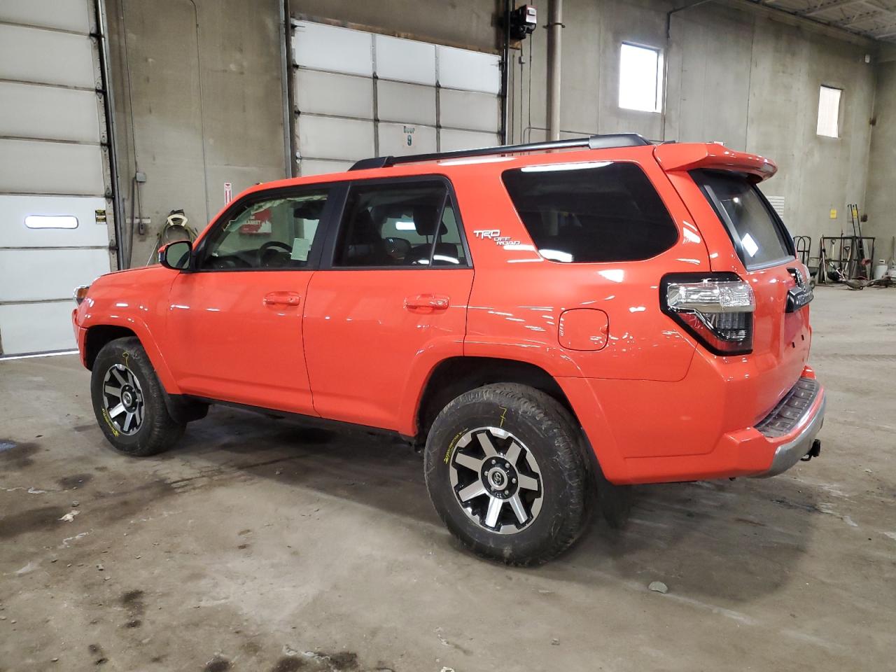 2024 Toyota 4Runner VIN JTEPU5JRXR6217722 Copart auction photo, front end damage thumbnail 2