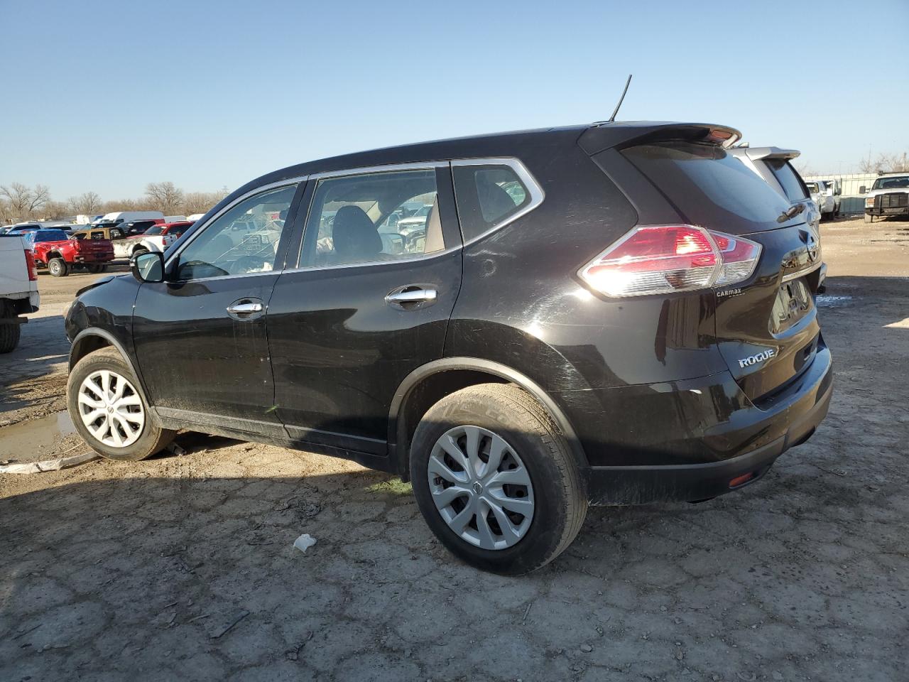 2015 Nissan Rogue VIN KNMAT2MV8FP534084 Copart auction photo, front end damage thumbnail 2