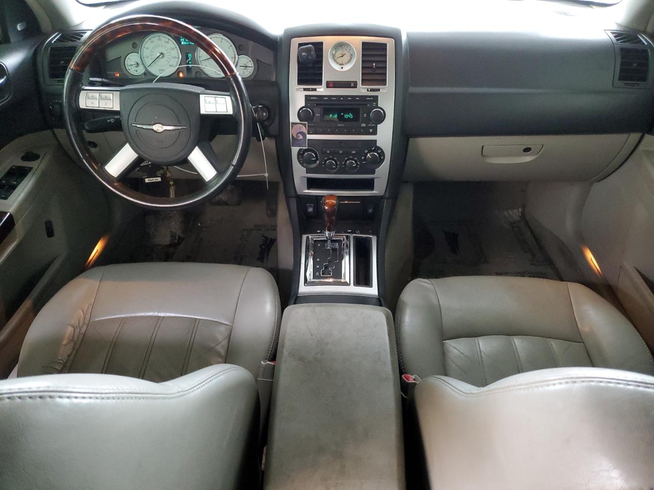 2006 Chrysler 300 VIN 2C3KA63H16H532117 Copart auction photo, front end damage thumbnail 8