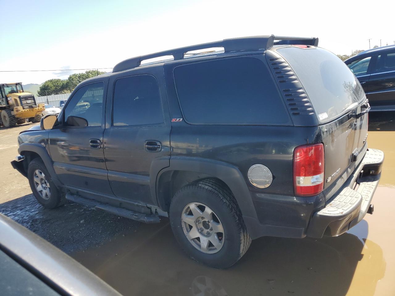 2005 Chevrolet Tahoe VIN 1GNEC13T35R187480 Copart auction photo, front end damage thumbnail 2