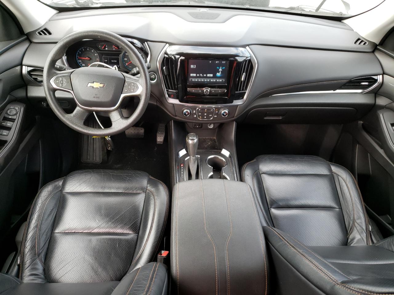 2019 Chevrolet Traverse VIN 1GNERFKW7KJ105140 Copart auction photo, front end damage thumbnail 8