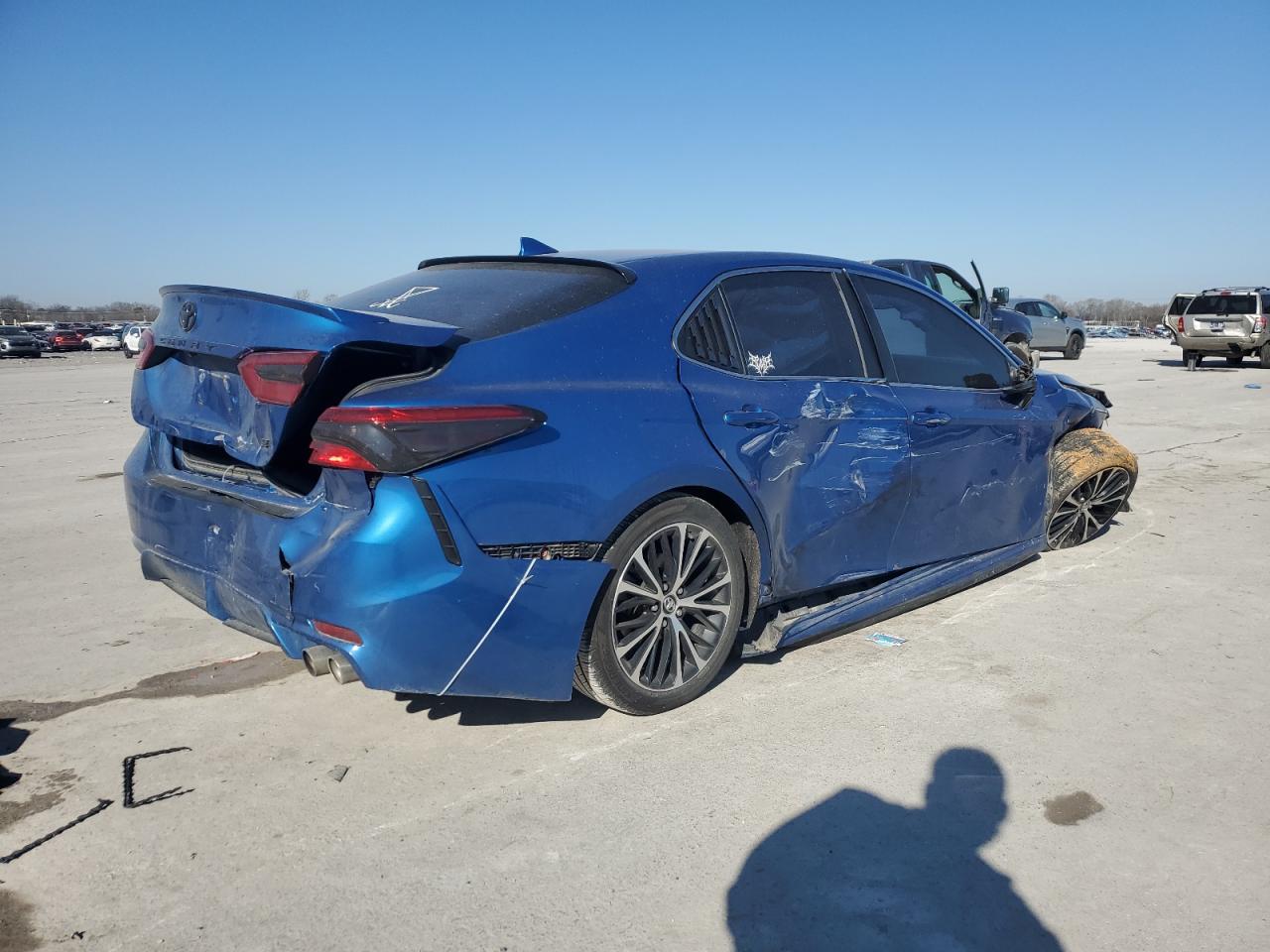 2019 Toyota Camry VIN 4T1B11HK8KU179977 Copart auction photo, all over damage thumbnail 3