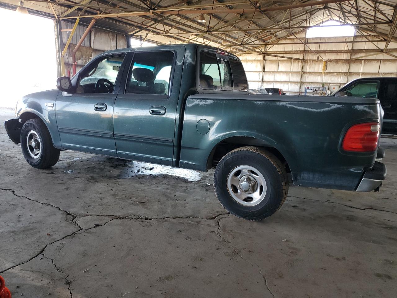 2001 Ford F-150 VIN 1FTRW07L01KB18822 Copart auction photo, front end / minor dent/scratches damage thumbnail 2