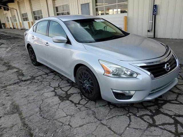 2014 Nissan Altima VIN 1N4AL3AP7EC167492 Copart auction photo, front end / minor dent/scratches damage thumbnail 10