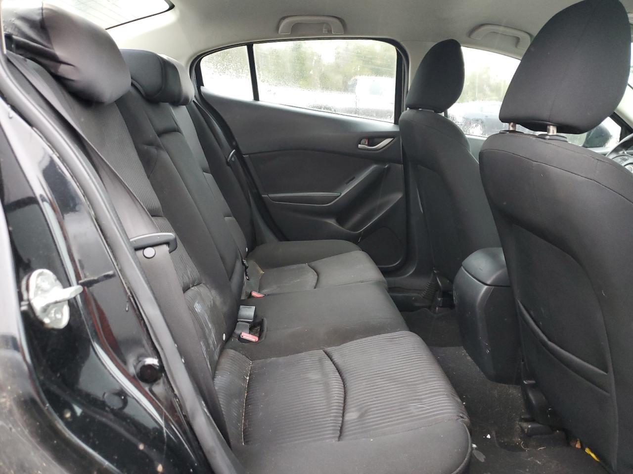 2016 Mazda 3 VIN JM1BM1U7XG1332199 Copart auction photo, rear end damage thumbnail 10