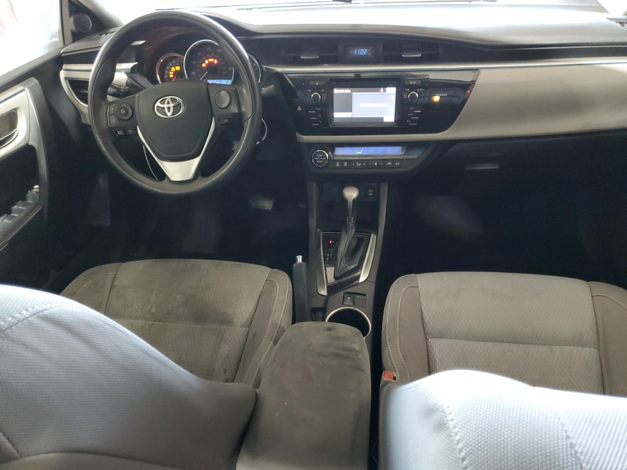 2016 Toyota Corolla VIN 5YFBURHE5GP554412 Copart auction photo, side / front end damage thumbnail 8