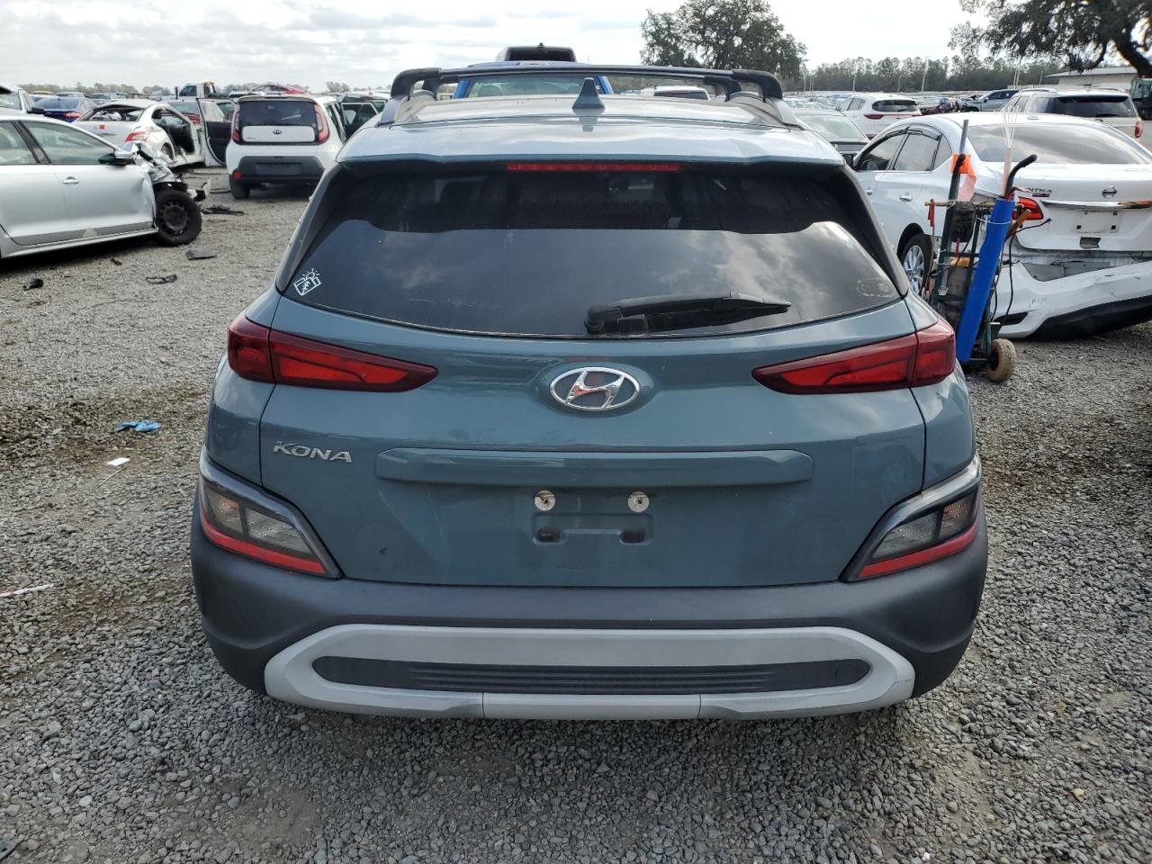 2022 Hyundai Kona VIN KM8K62AB2NU788469 Copart auction photo, front end damage thumbnail 6