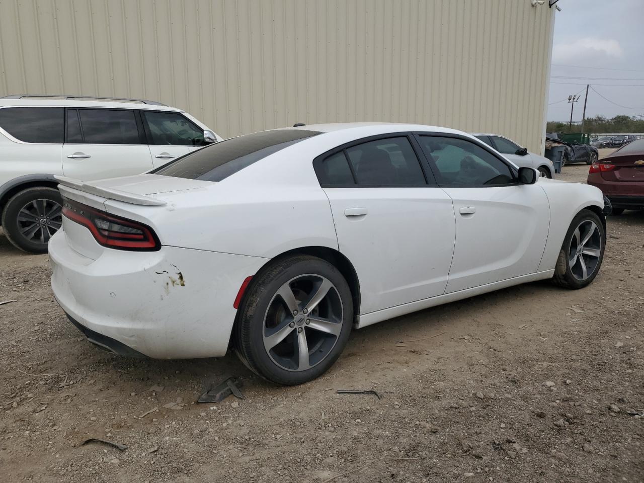 2017 Dodge Charger VIN 2C3CDXBG4HH625209 Copart auction photo, front end / side damage thumbnail 3