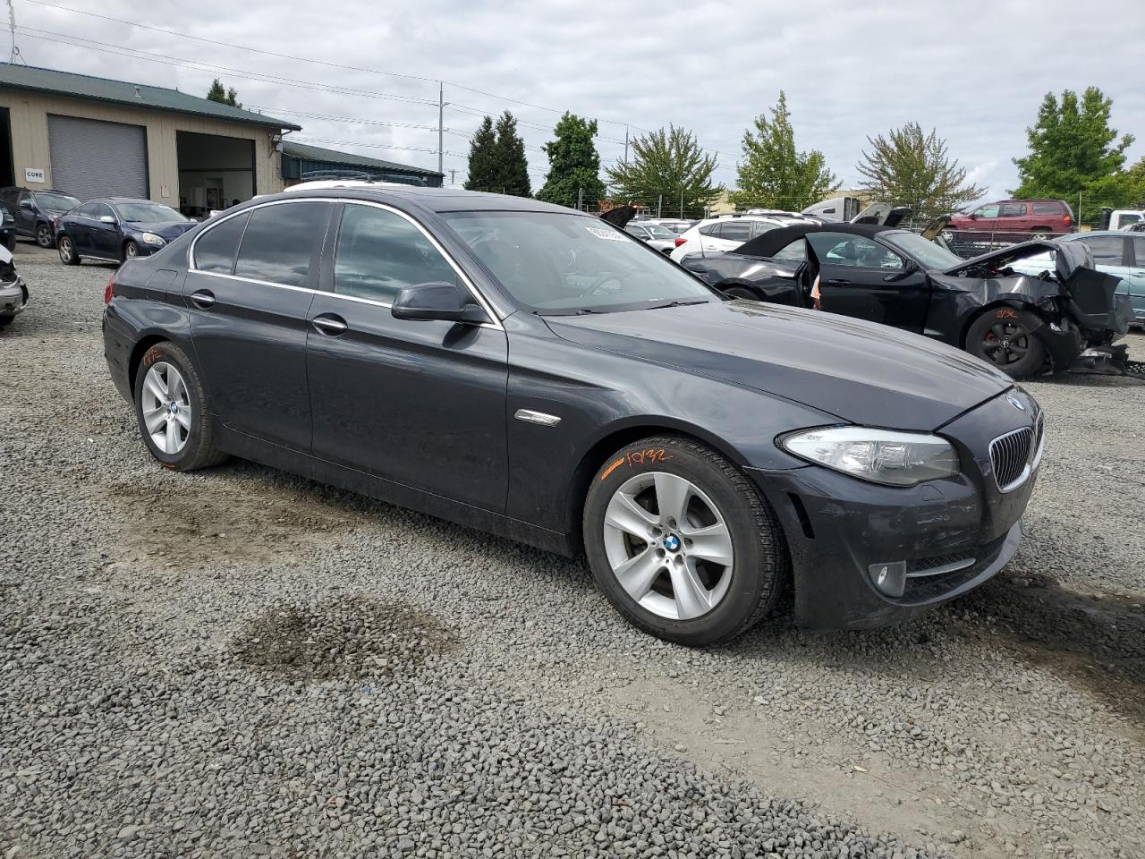 2013 BMW 5er VIN WBAXG5C50DDY37325 Copart auction photo, front end damage thumbnail 4