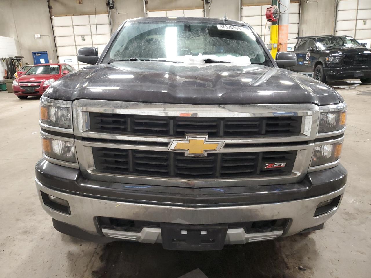 2015 Chevrolet Silverado VIN 3GCUKREC1FG382689 Copart auction photo, all over damage thumbnail 5