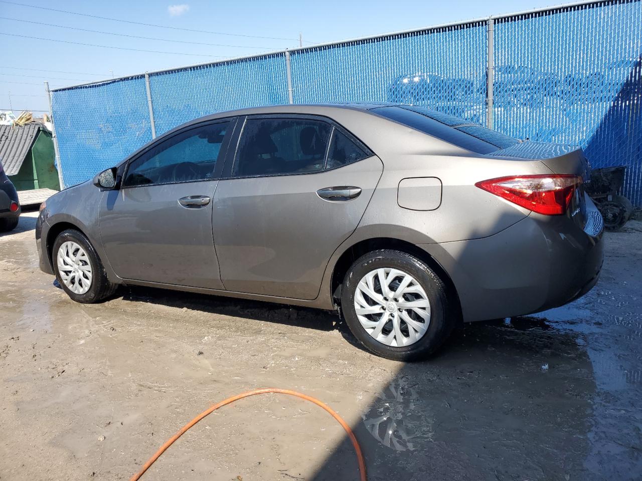 2019 Toyota Corolla VIN 5YFBURHE9KP867634 Copart auction photo, hail damage thumbnail 2