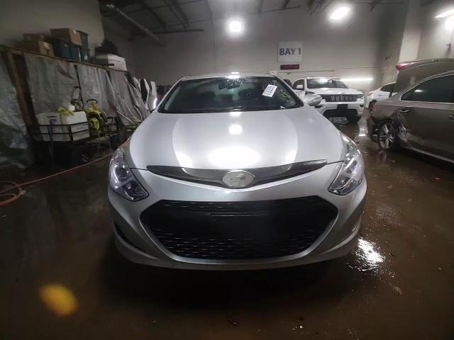 2017 Hyundai Elantra VIN 5NPD84LF7HH184885 Copart auction photo, front end / rear end damage thumbnail 13