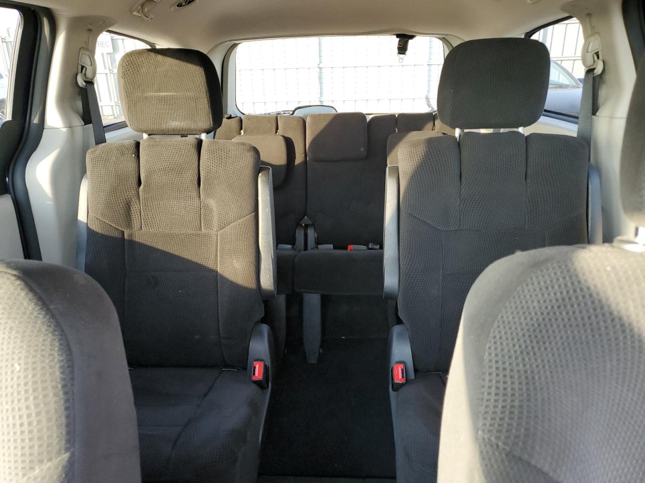 2012 Dodge Caravan VIN 2C4RDGBG1CR311235 Copart auction photo, side / minor dent/scratches damage thumbnail 10