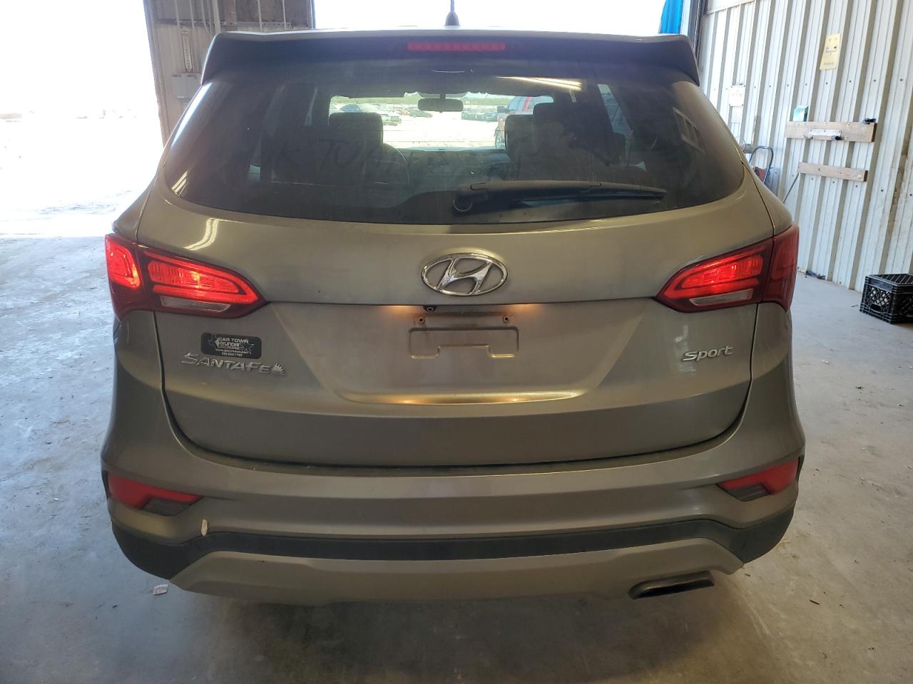 2018 Hyundai Santa Fe VIN 5NMZT3LB0JH079670 Copart auction photo, hail / minor dent/scratches damage thumbnail 6