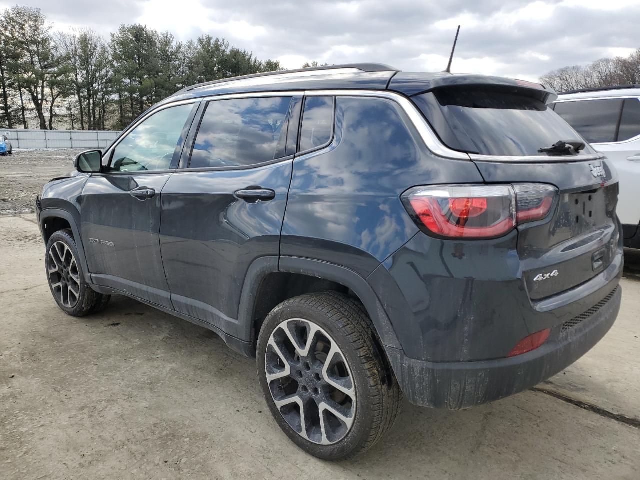 2018 Jeep Compass VIN 3C4NJDCB6JT408725 Copart auction photo, front end damage thumbnail 2