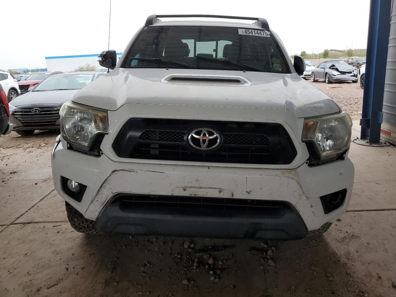 2015 Toyota Tacoma VIN 3TMLU4EN1FM205944 Copart auction photo, all over damage thumbnail 5