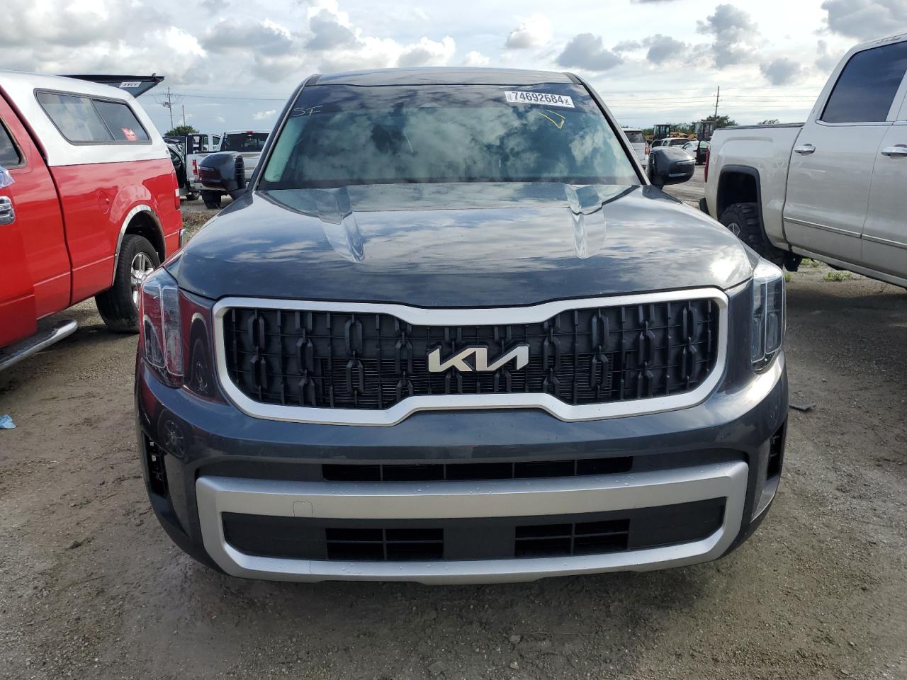 2024 KIA Telluride VIN 5XYP24GC1RG508565 Copart auction photo, water/flood damage thumbnail 5