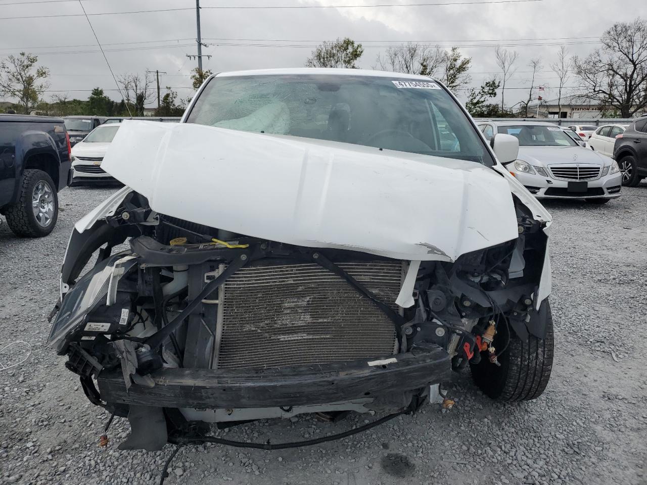 2019 Dodge Caravan VIN 2C4RDGEG8KR670818 Copart auction photo, front end damage thumbnail 5