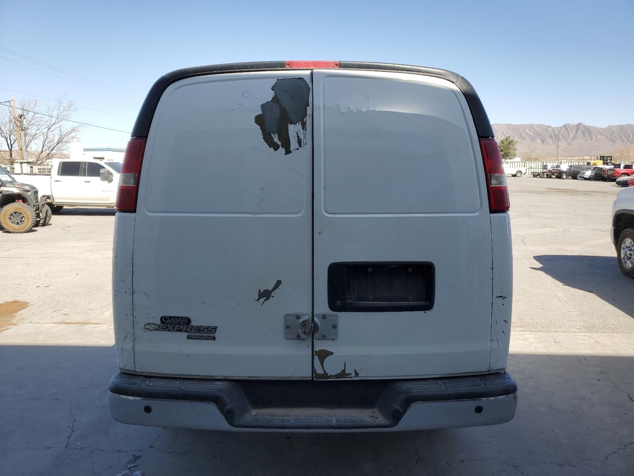 2013 Chevrolet Express VIN 1GCZGUCL1D1170433 Copart auction photo, minor dent/scratches / hail damage thumbnail 6