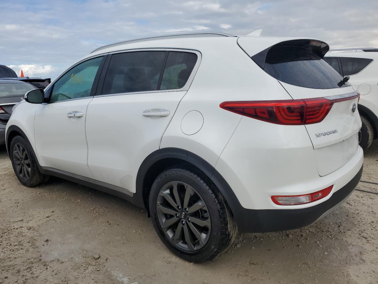 2018 KIA Sportage VIN KNDPN3AC7J7428229 Copart auction photo, water/flood damage thumbnail 2
