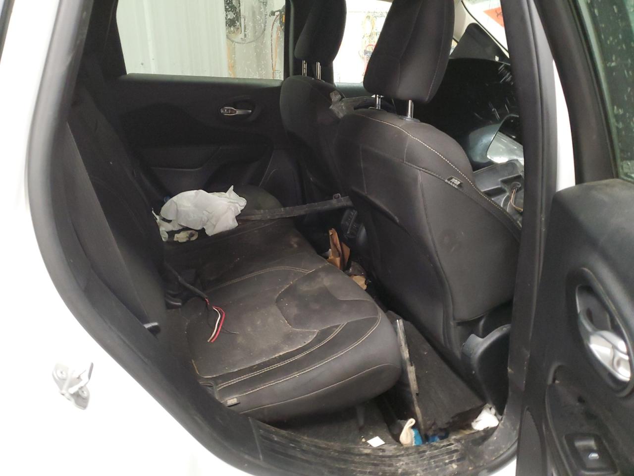 2015 Jeep Grand Cherokee VIN 1C4PJMCB8FW745486 Copart auction photo, front end damage thumbnail 11