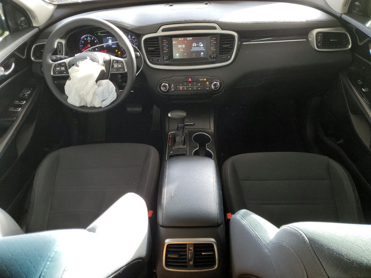 2019 KIA Sorento VIN 5XYPG4A38KG492977 Copart auction photo, front end / rear end damage thumbnail 8