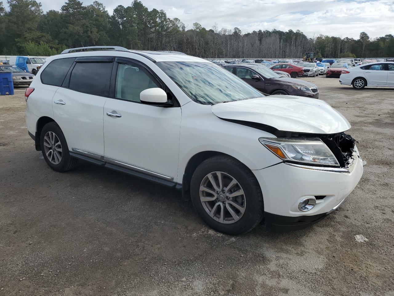 2014 Nissan Pathfinder VIN 5N1AR2MMXEC683734 Copart auction photo, front end damage thumbnail 4