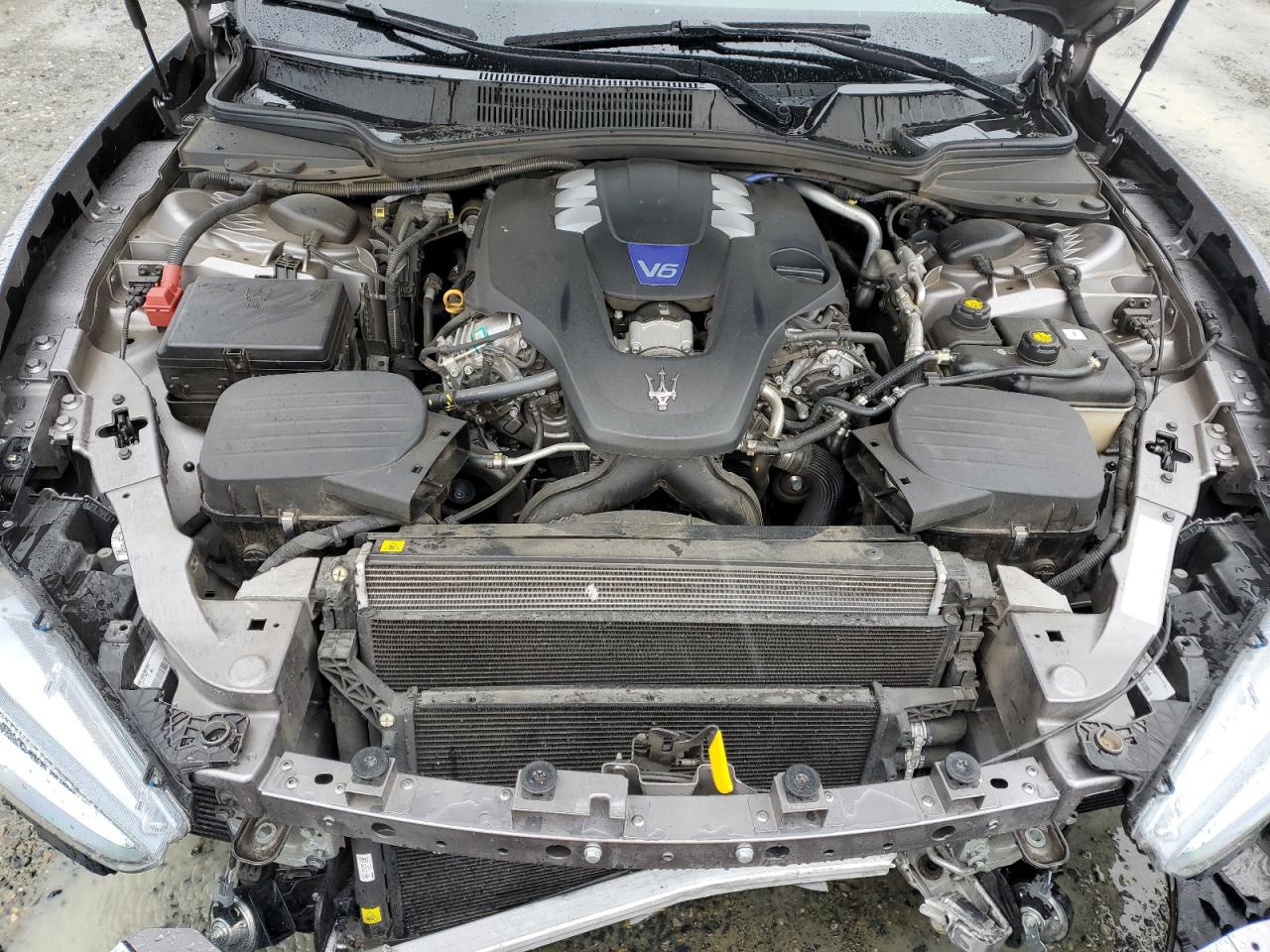 2018 Maserati Ghibli VIN ZAM57YTS1J1269645 Copart auction photo, front end damage thumbnail 11