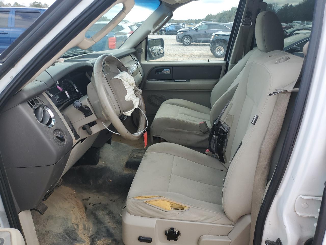 2011 Ford Expedition VIN 1FMJU1G50BEF10091 Copart auction photo, front end damage thumbnail 7