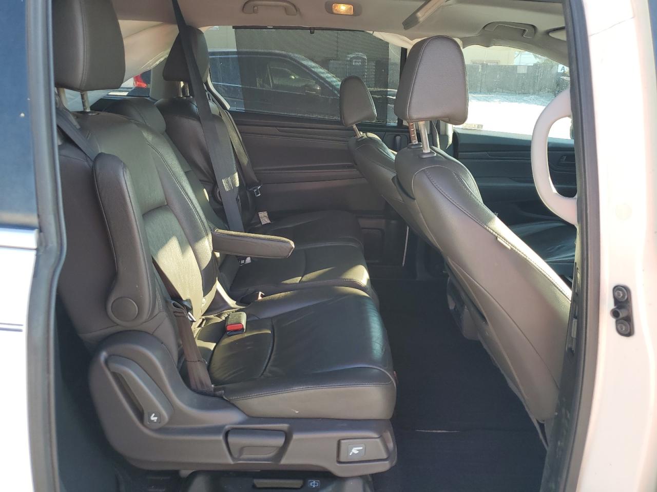 2019 Honda Odyssey VIN 5FNRL6H79KB104347 Copart auction photo, rear end damage thumbnail 11