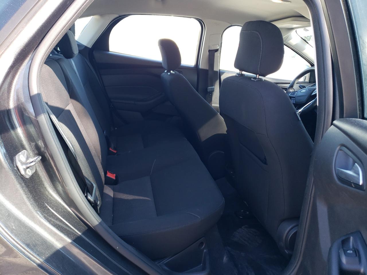 2018 Ford Focus VIN 1FADP3F27JL301345 Copart auction photo, rear end / side damage thumbnail 10