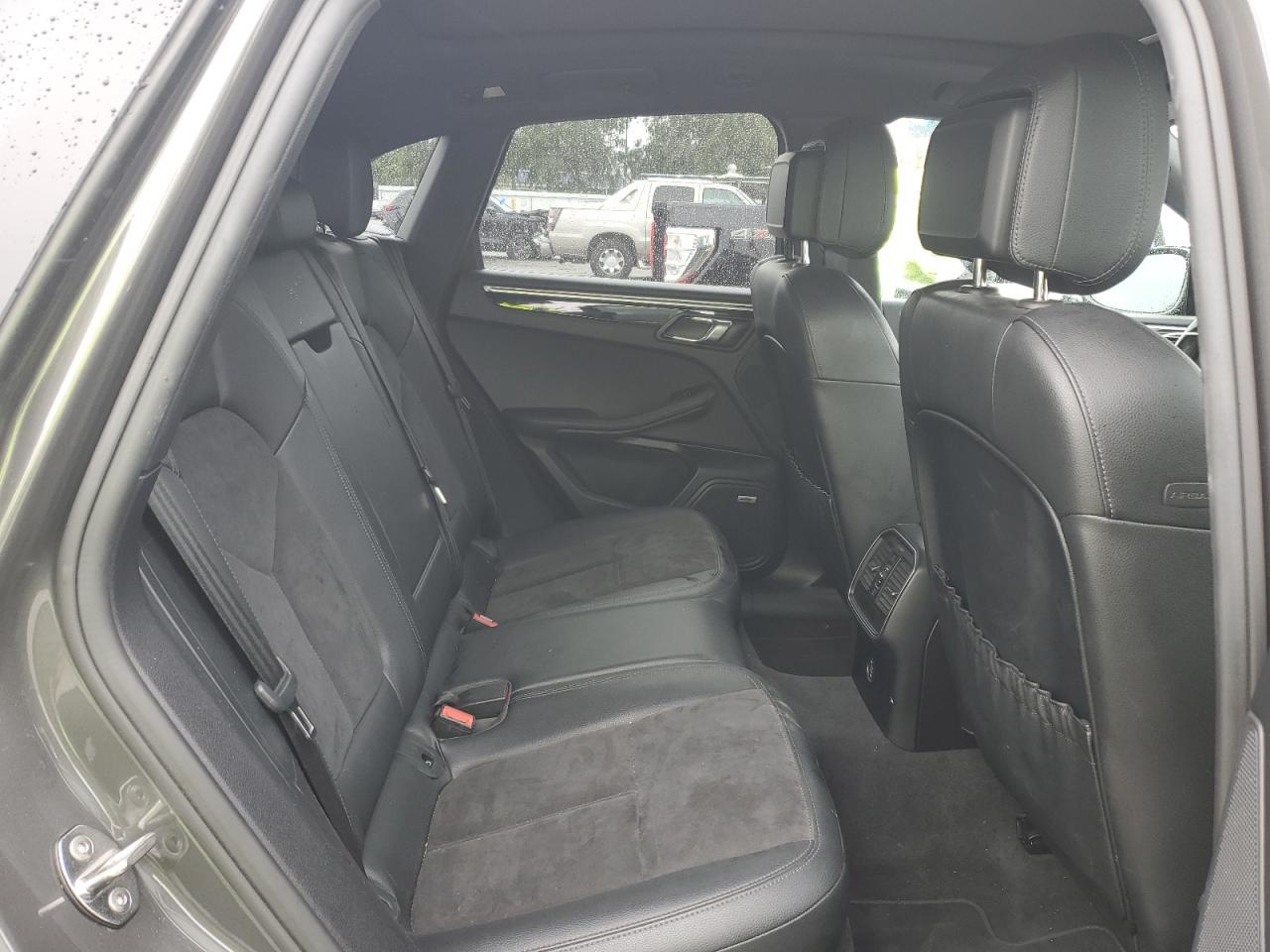 2018 Porsche Macan VIN WP1AA2A56JLB07012 Copart auction photo, side damage thumbnail 11