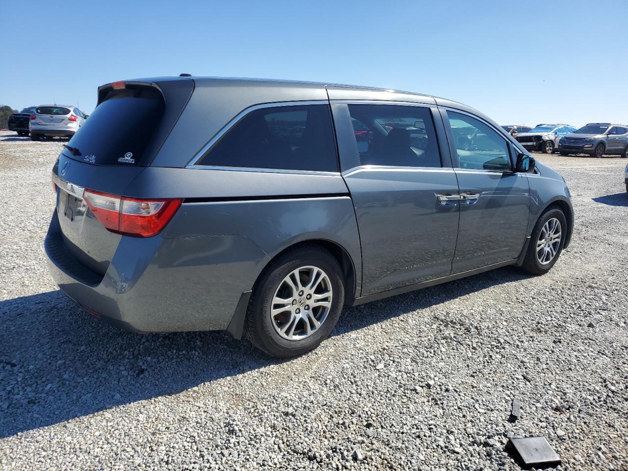 2011 Honda Odyssey VIN 5FNRL5H60BB077203 Copart auction photo, mechanical / minor dent/scratches damage thumbnail 3