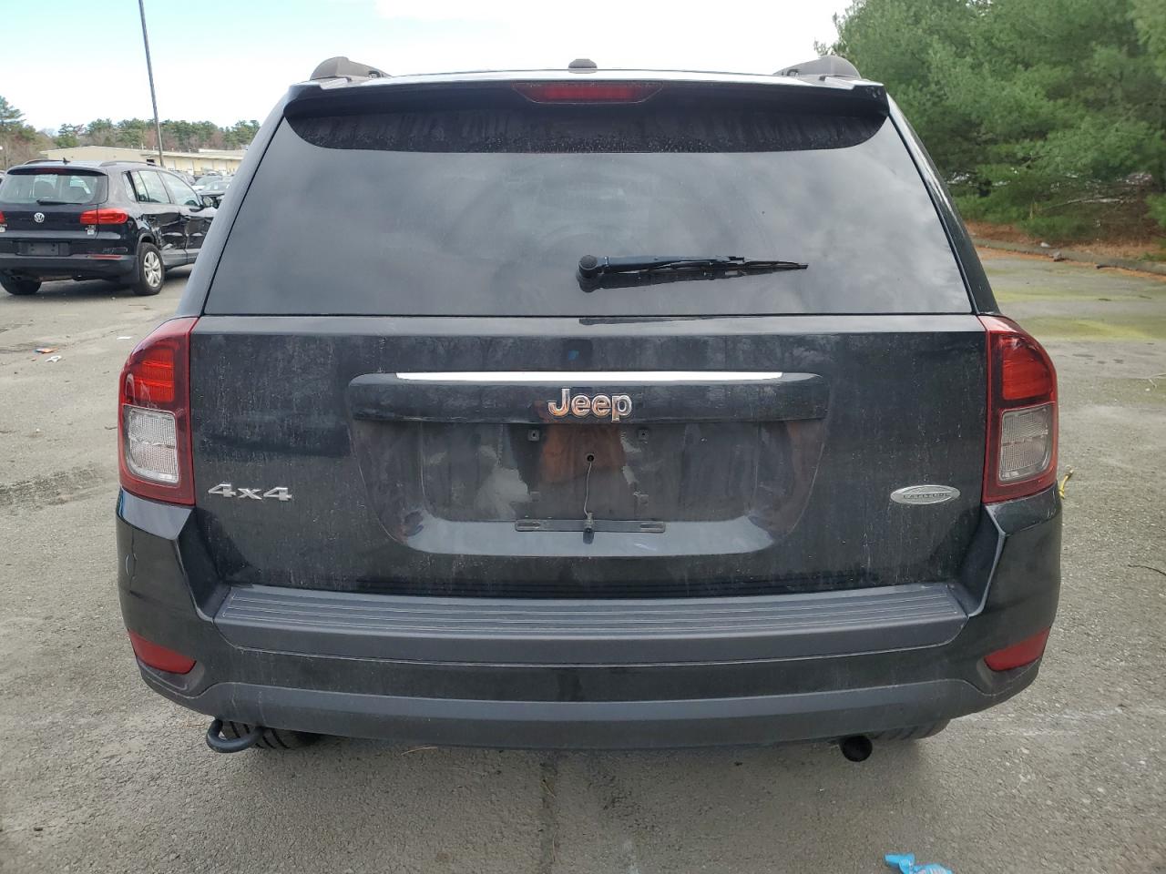 2015 Jeep Compass VIN 1C4NJDEB5FD417779 Copart auction photo, front end / minor dent/scratches damage thumbnail 6