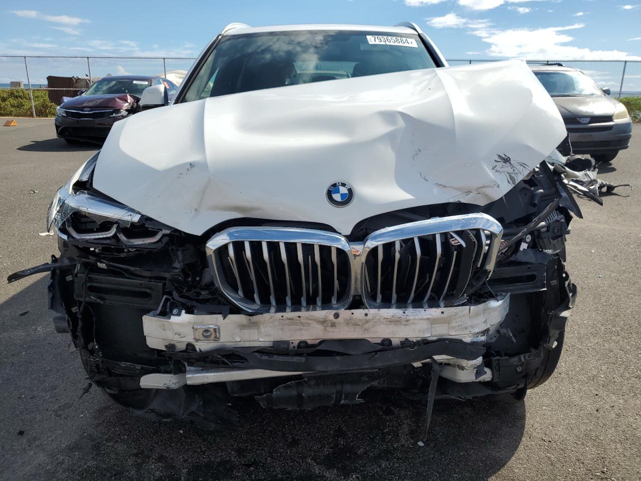 2019 BMW X5 VIN 5UXCR6C53KLK88657 Copart auction photo, front end damage thumbnail 5