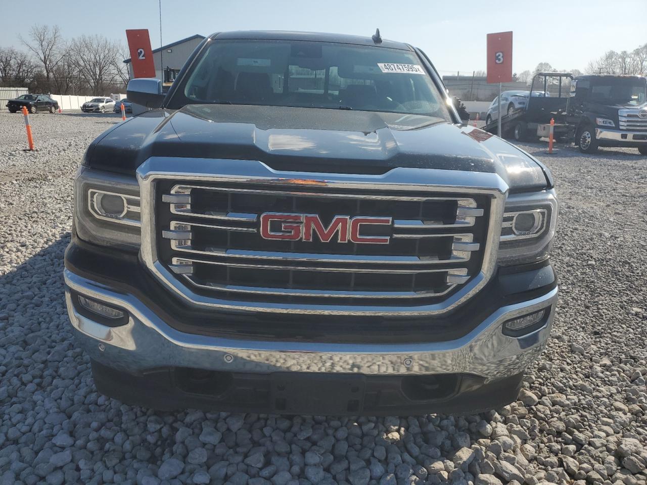 2018 GMC Sierra VIN 3GTU2NEC4JG633657 Copart auction photo, front end / side damage thumbnail 5