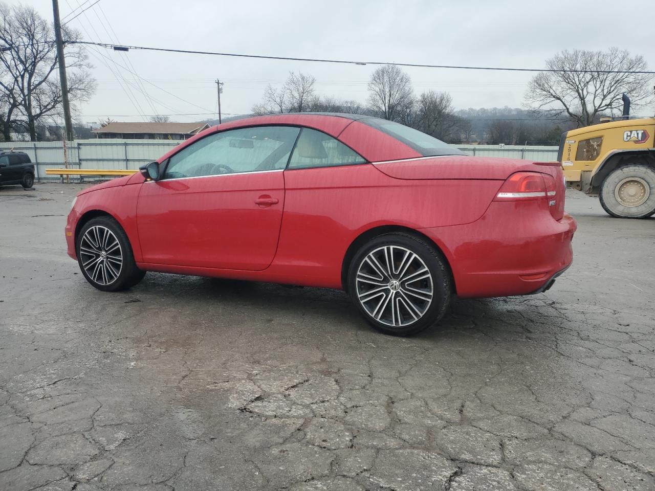2014 Volkswagen Eos VIN WVWBW8AH7EV005765 Copart auction photo, undercarriage damage thumbnail 2