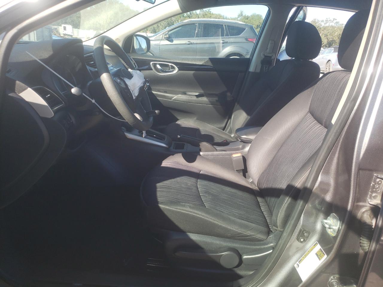 2017 Nissan Sentra VIN 3N1AB7AP5HL712072 Copart auction photo, front end / minor dent/scratches damage thumbnail 7